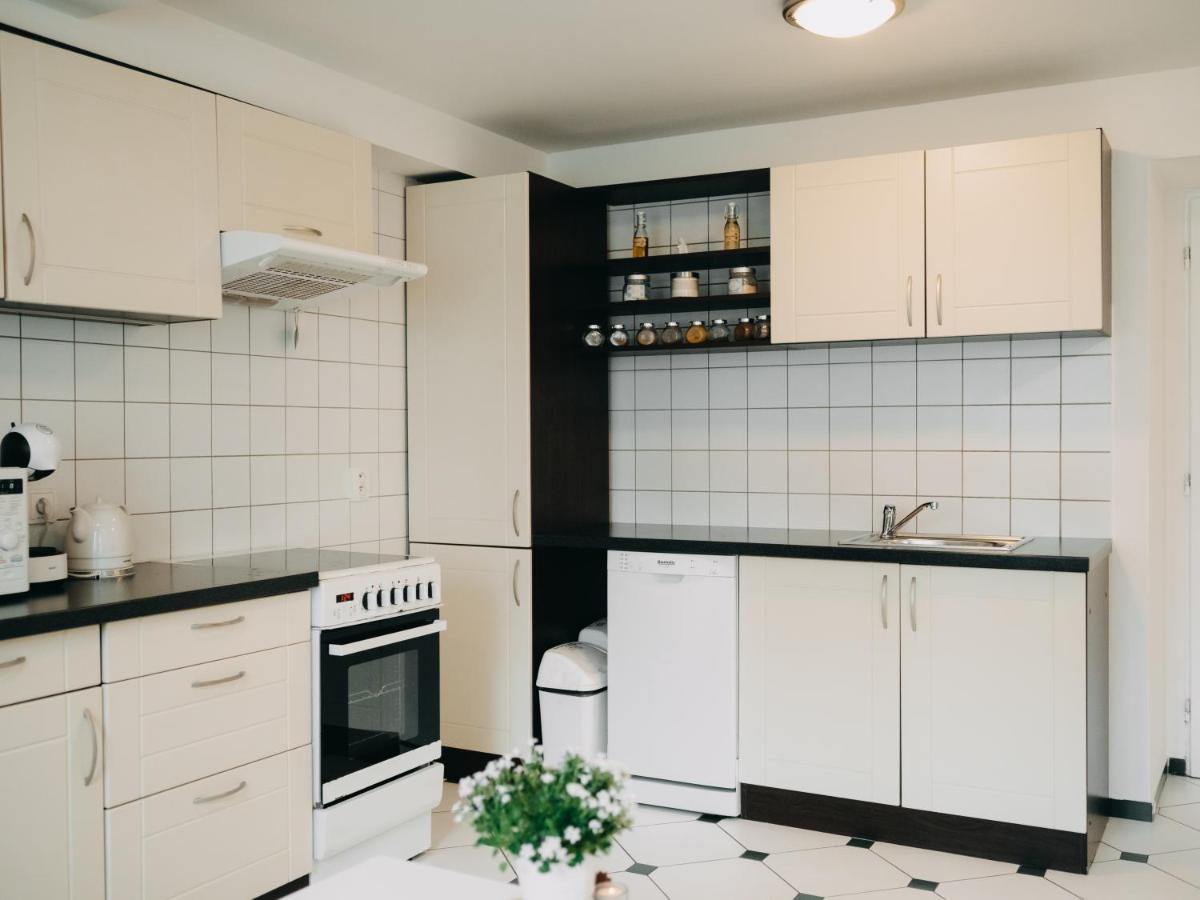 Vila Na Landeku Ostrava Exterior foto