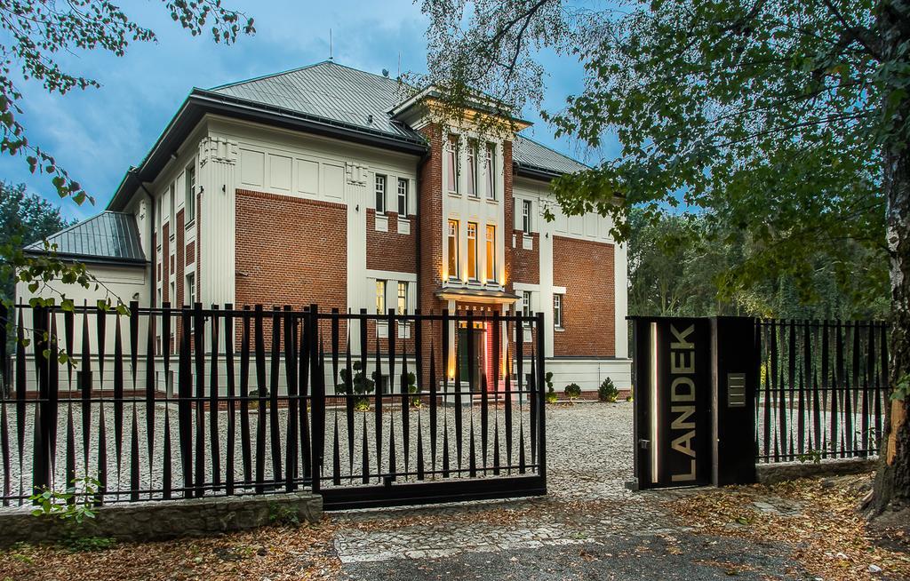 Vila Na Landeku Ostrava Exterior foto